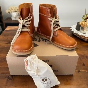 Duckfeet Faborg Boots in Brown